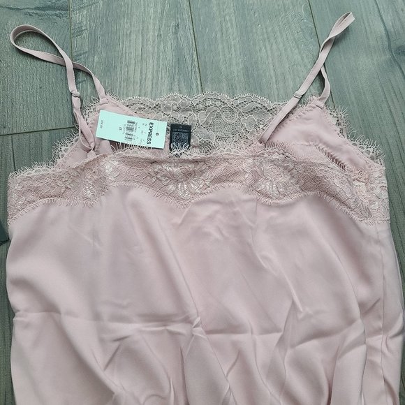 Lace Cami Thong Bodysuit - Picture 4 of 10